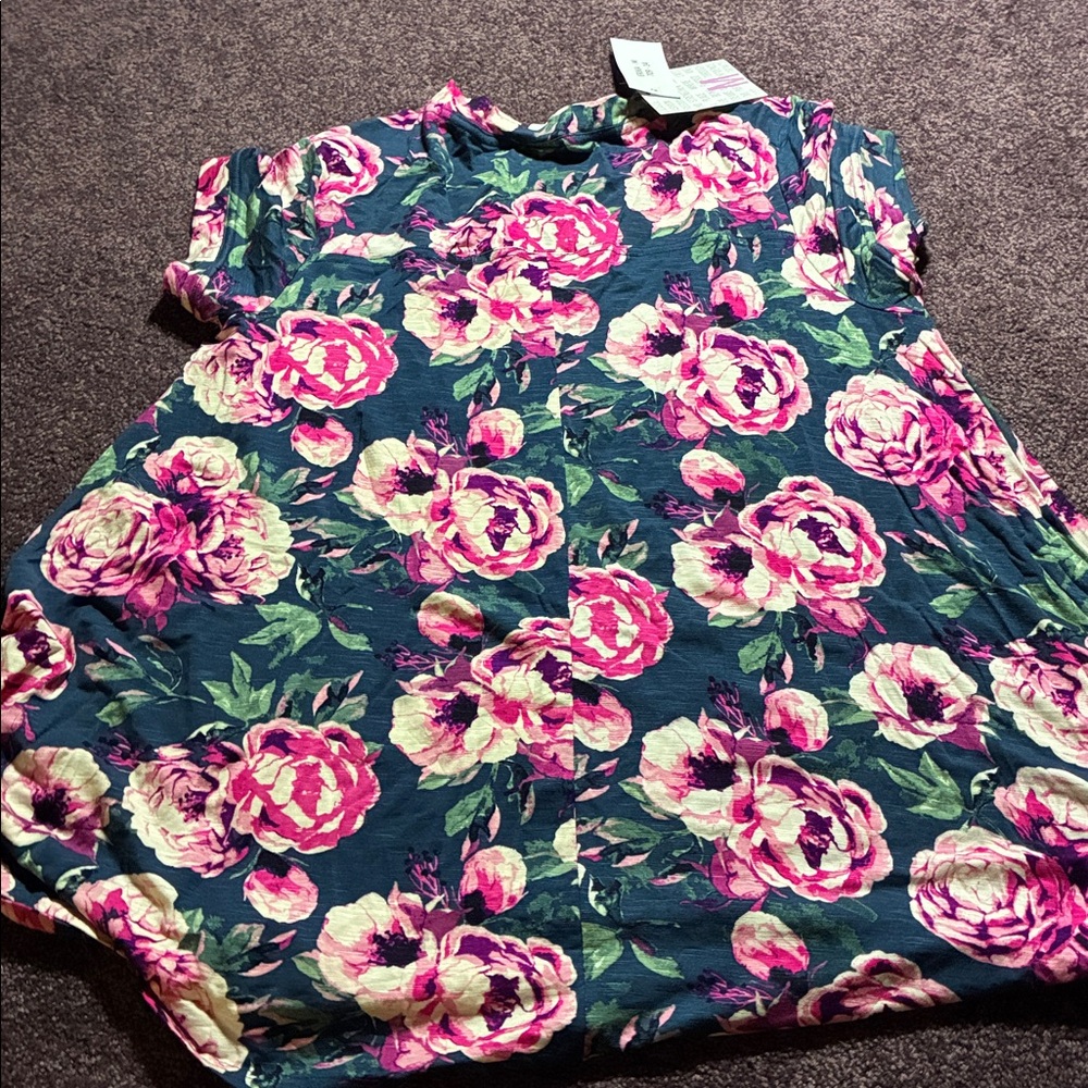 LuLaRoe Womans Medium ERIKA Floral Short Sleeve Tee Flair Fit- Pink Green & Blue - Picture 3 of 4
